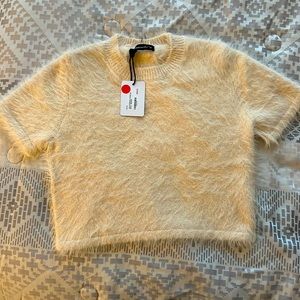 Ecru medium sweater